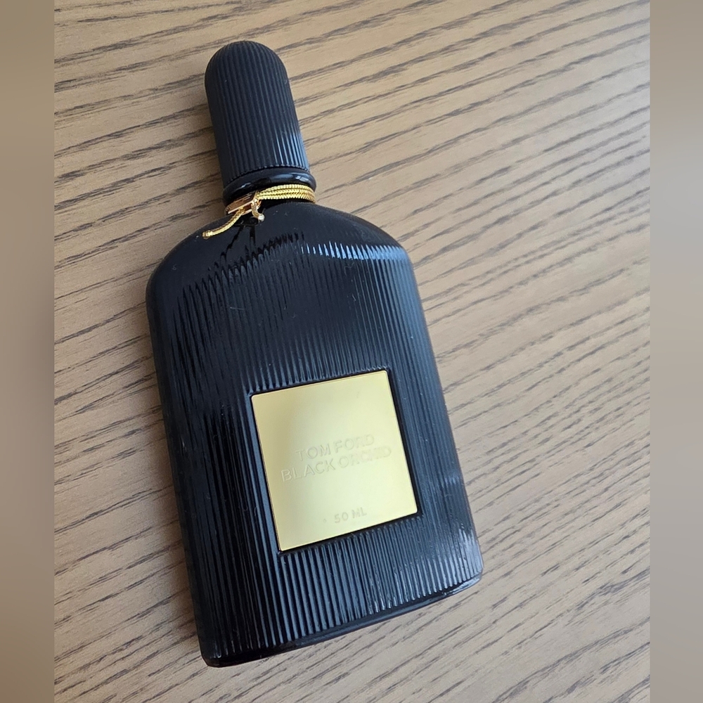 Tom Ford Black Orchid Eau de Parfum - Black & Gold Bottle
